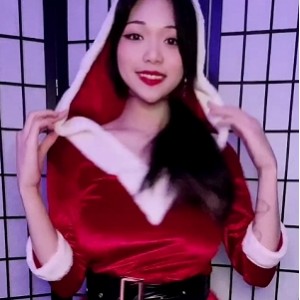 MeikouiOnlyFans合集：百度云资源资源[38四人游+30V2.54G]