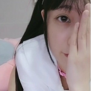 19岁小美女直播合集：福利视频资源，萌系妹子可爱诱惑